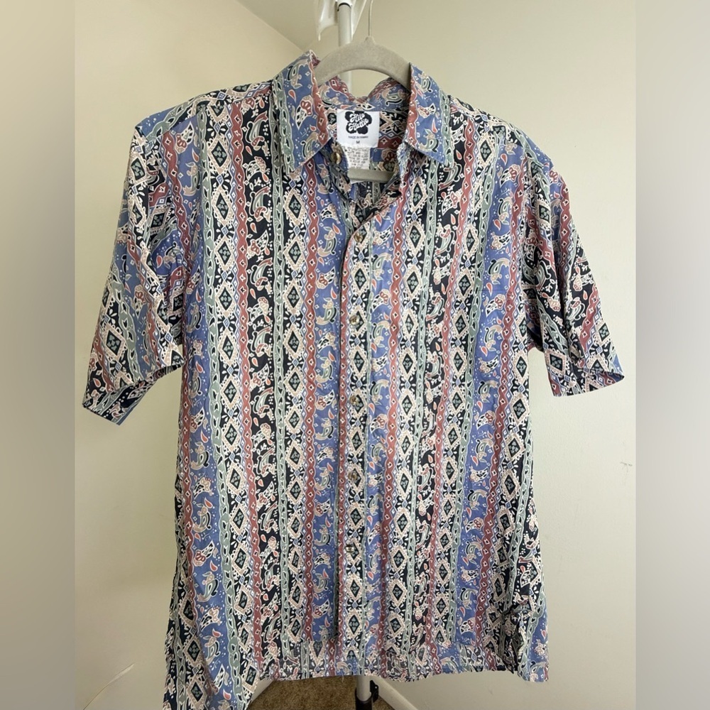 Vintage authentic Hilo Hattie old school classic  Hawaiian shirt 100%Cotton med